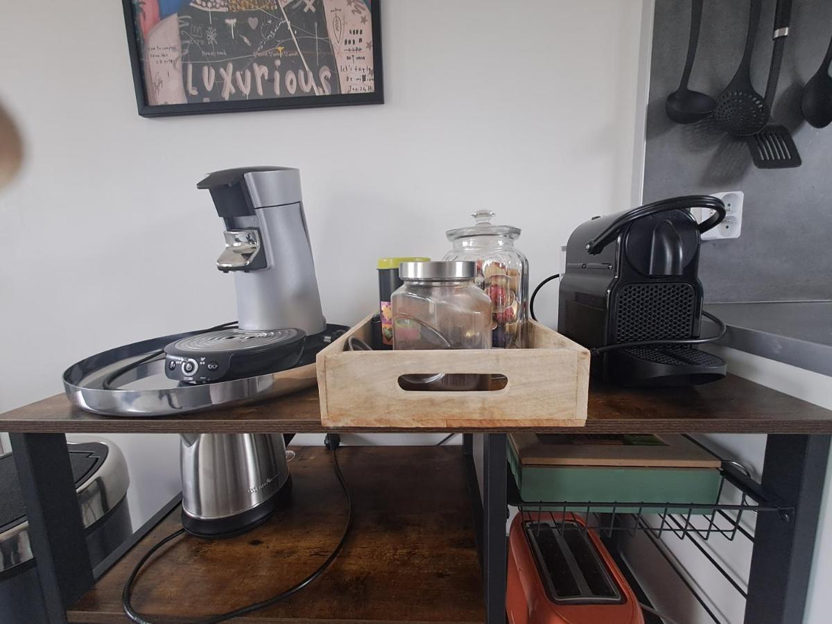 logement indépendant Tour-en-Sologne Extérieur photo